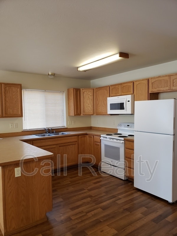 712 S Altamont St, Spokane, WA 99202 Condo for Rent in Spokane, WA