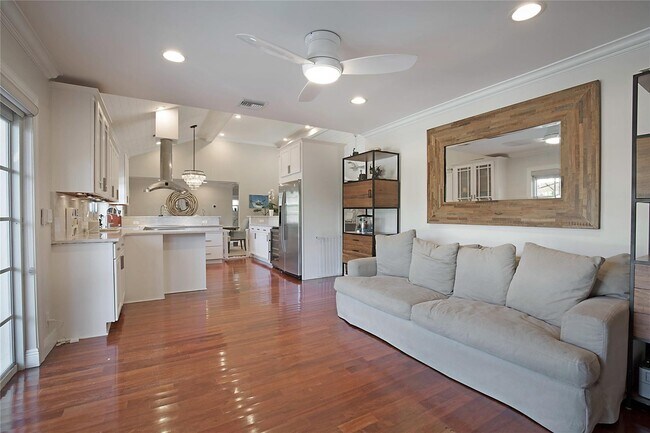 Foto del edificio - 3160 NE 28th Ave