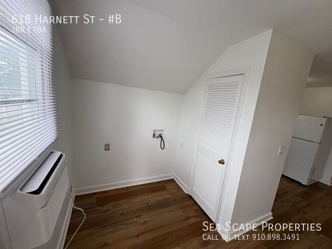 Foto del edificio - 618 Harnett St