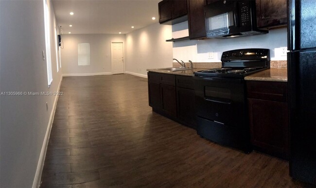Foto del edificio - 129 NW 15th St