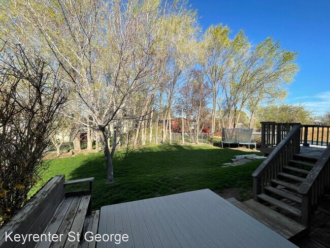 Building Photo - 4 br, 2 bath House - 4401 S. Wormwood Drive