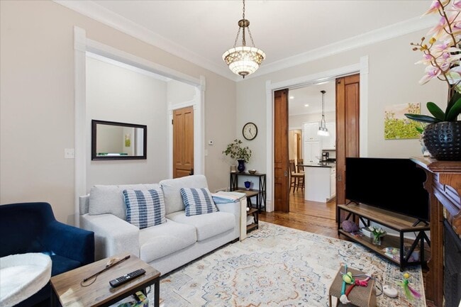Foto del edificio - 224 W St Paul Ave