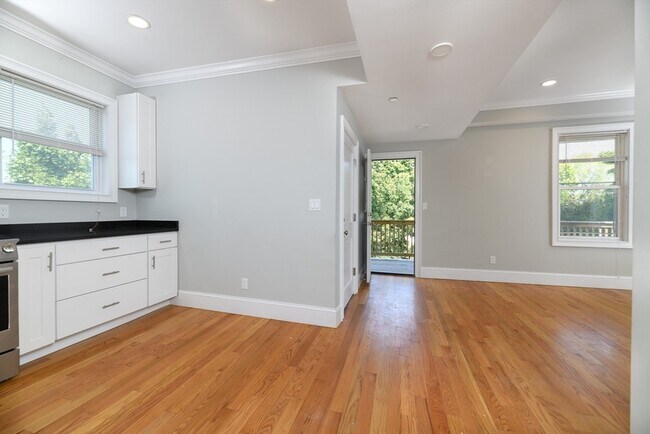 Foto del edificio - 279 Concord Ave