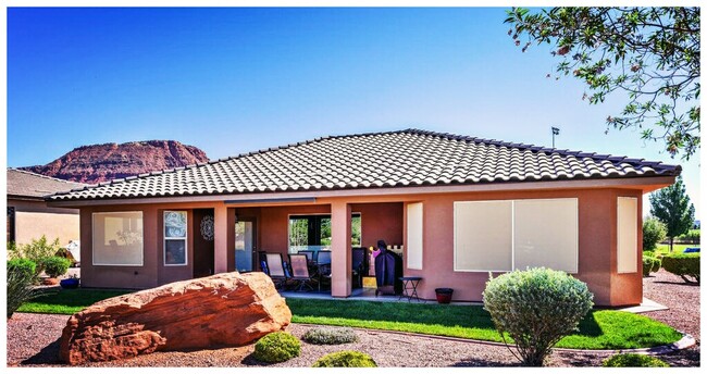 Foto del edificio - 328 S 300 W