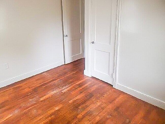 Foto del edificio - 2916 Lynhaven Ave
