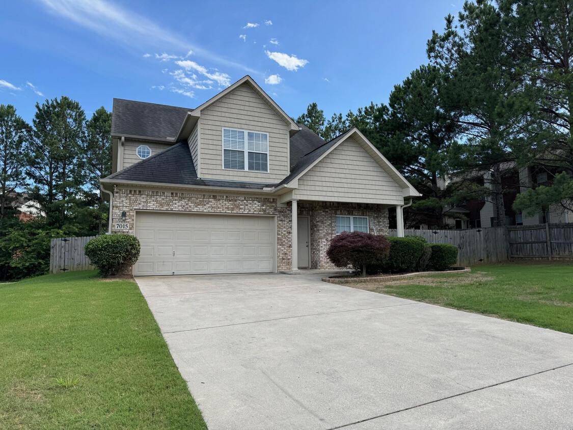 Foto principal - 7015 Windscape Dr NW