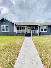 Building Photo - 4729 Walker St