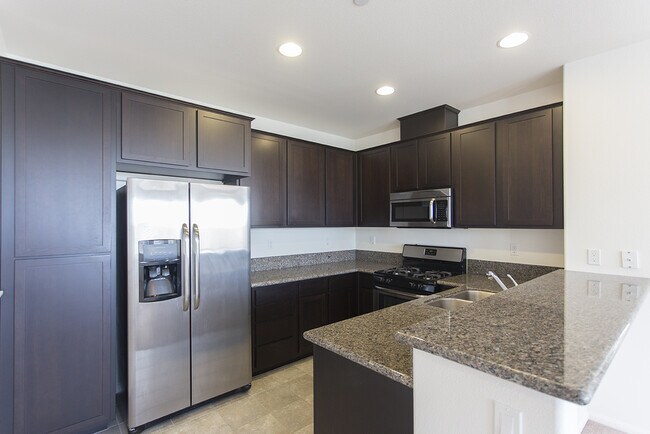 Foto del edificio - 1546 Coronado Ave