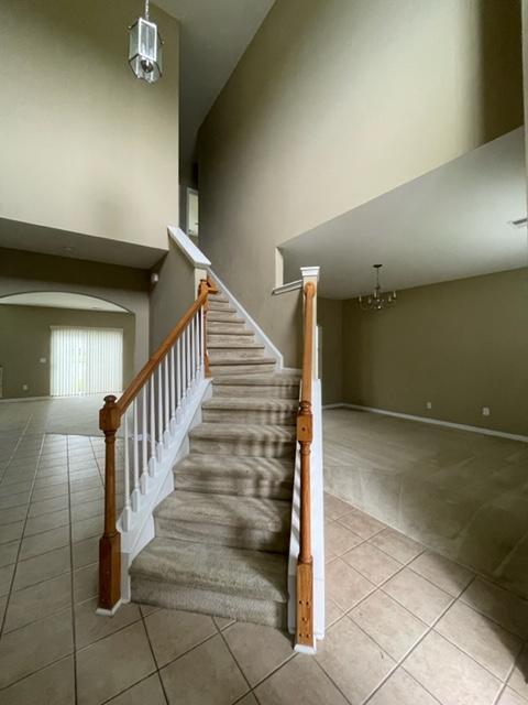 Foto del edificio - 270 Burchwood Ln