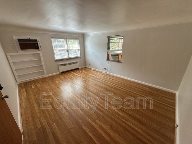 Photo - 6086 Dryden Ave Apartment