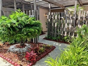 Building Photo - 12304 NW 11th Ct