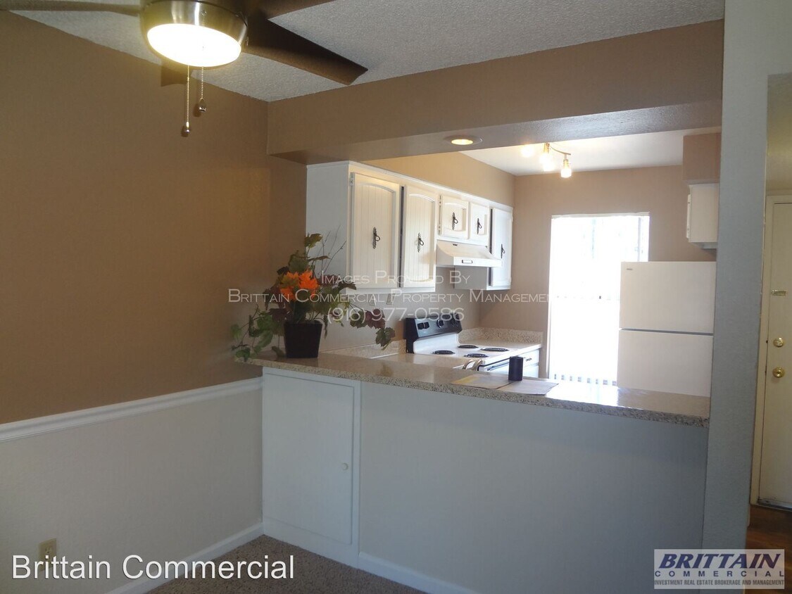 Foto principal - 4725 Marconi Ave