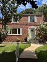 Building Photo - 4726 Prague Ave