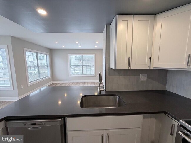 Foto del edificio - 15777 Easthaven Ct