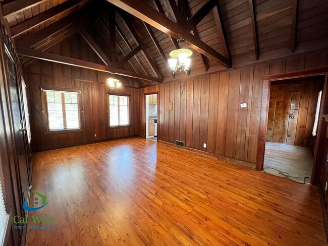 Foto del edificio - $3,495 - Beautiful 3 BD/1.5 BA Home in Old...