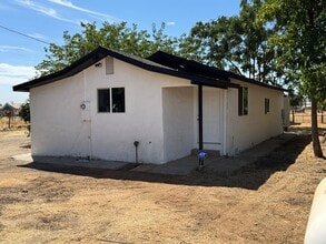 Building Photo - 24336 Avenue 24
