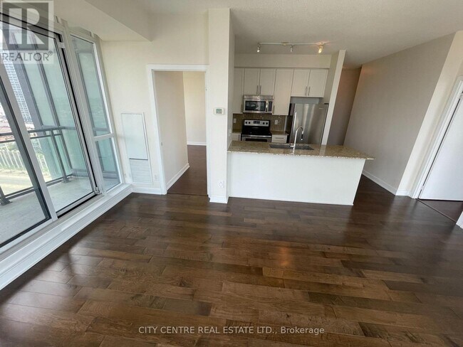 Photo du bâtiment - 4099-4099 Brickstone Mews
