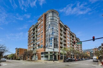 Building Photo - 1200 W Monroe St