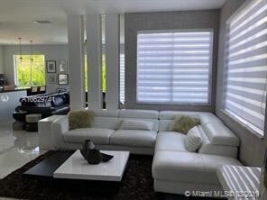 Foto del edificio - 4360 Dogwood Cir