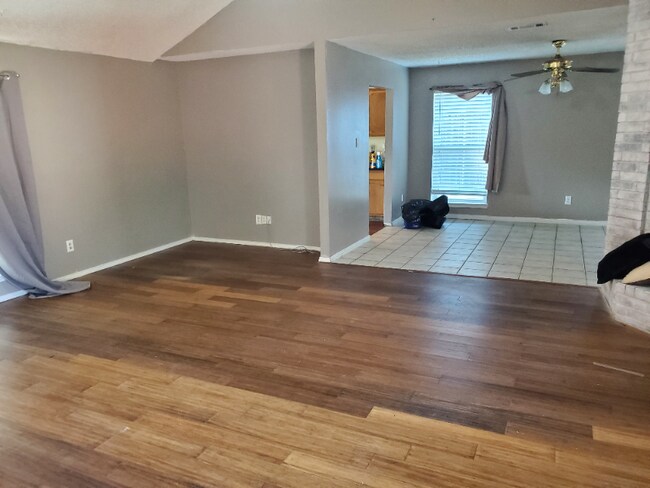 Foto del edificio - 801 Filmore Dr