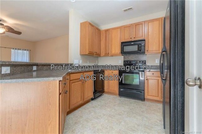 Foto del edificio - 17746 Caldwell Track Dr