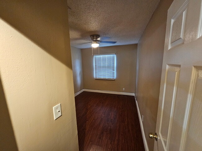 Photo - 641 SW 83rd Ave House