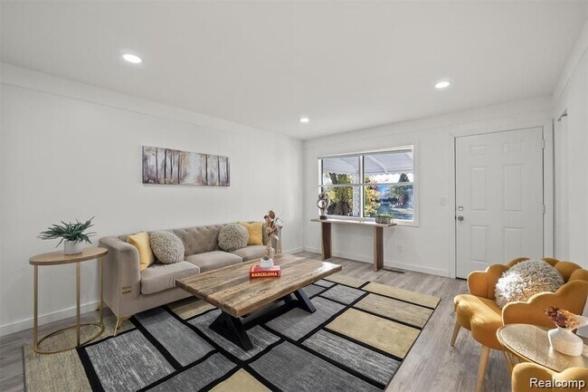 Foto del edificio - 5749 Detroit St