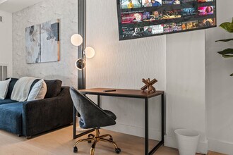 Building Photo - 1247 N 2nd St