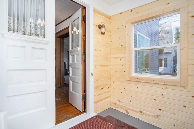 Foto del edificio - 307 Lincoln St