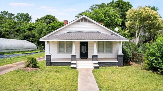 Building Photo - 1166 Pendleton St