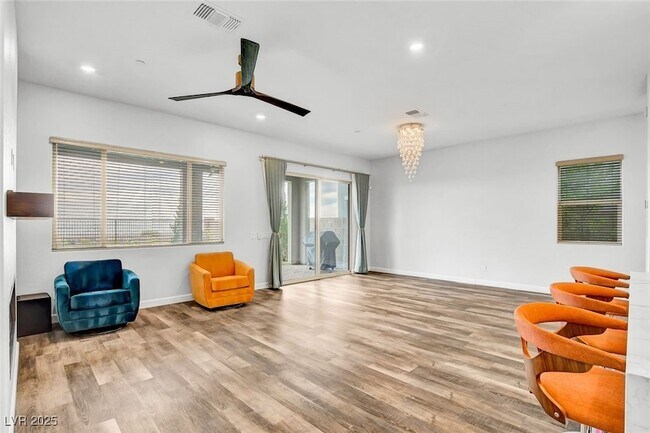 Foto del edificio - 318 Wind Poppy St