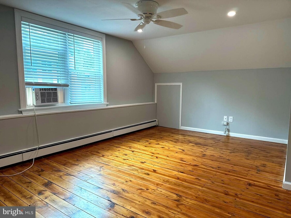 Primary Photo - 21 Elizabeth St