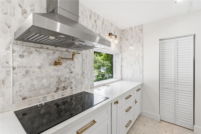 Foto del edificio - 7985 SW 136th St