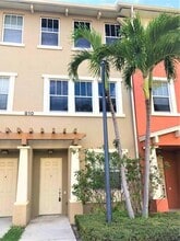Building Photo - 810 Marina Del Ray Ln