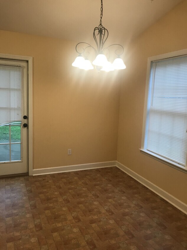 Building Photo - House for Rent in Wakulla Gardens