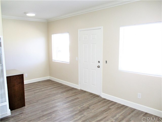 Foto del edificio - 105 La Ronda