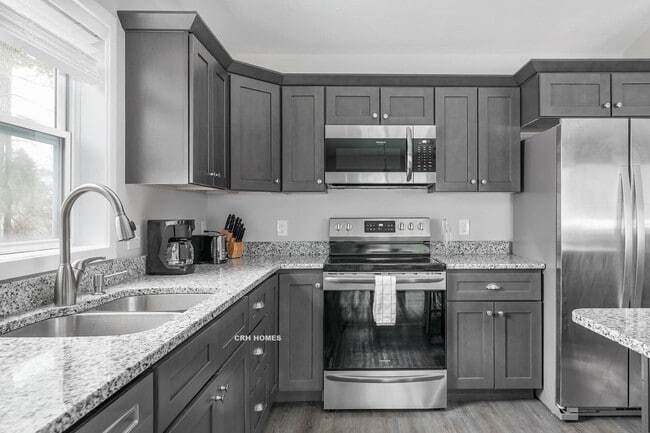 Foto del edificio - Munson Avenue Rentals