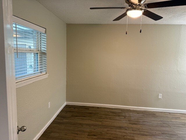 Foto del edificio - 6205 Jackson Rd