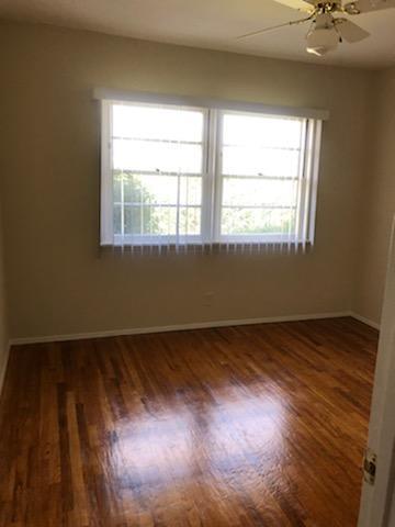 Foto principal - 13840 Burbank Blvd
