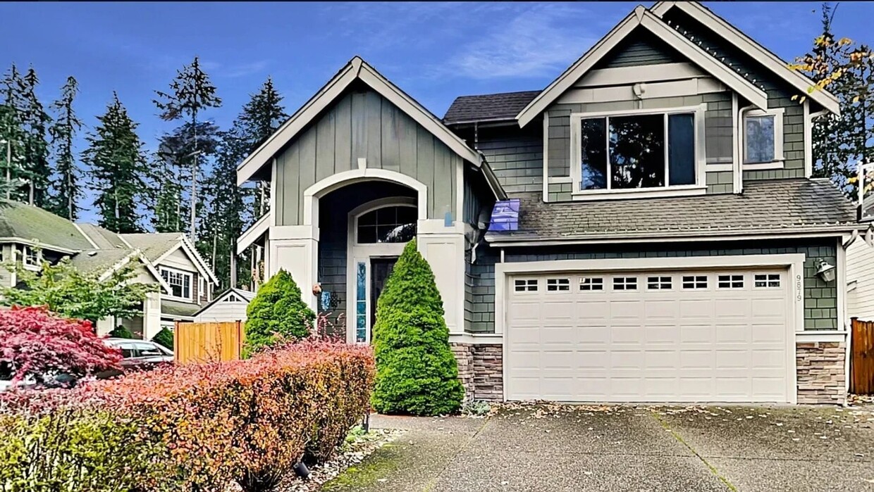 Foto principal - Redmond Bear Creek 4 Bedroom 2.5 Bath home