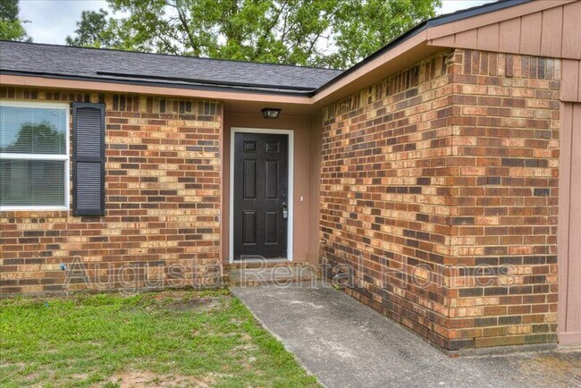 Building Photo - 2672 Teakwood Dr