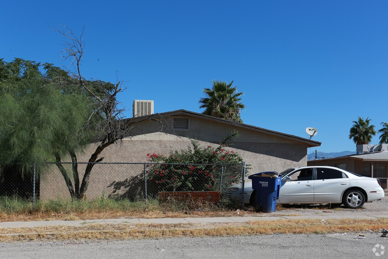 Foto del edificio - 5721 E 28th St