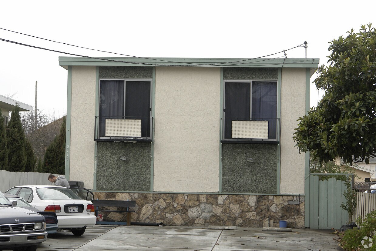 Foto del edificio - 2110 9th St