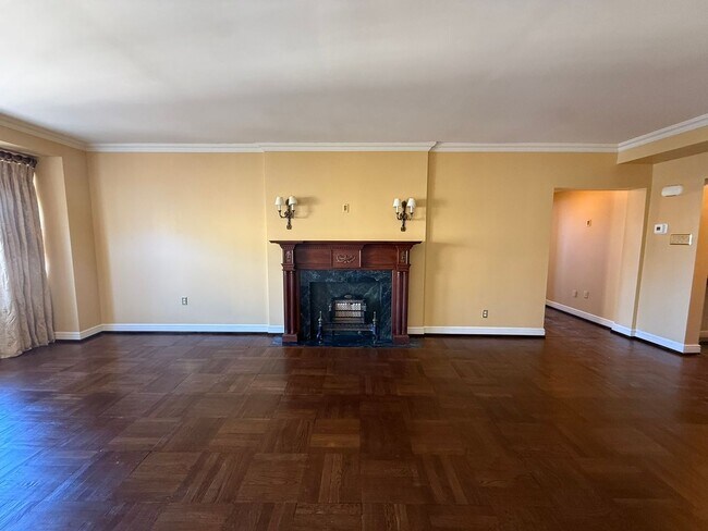 Interior Photo - The Royal York Apartments