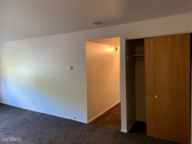 Foto del edificio - 731 Glendale Rd