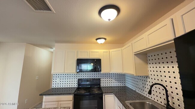 Foto del edificio - 6714 N 54th Ave