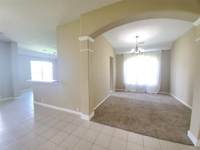 Foto del edificio - 7610 Broken Oak Ln