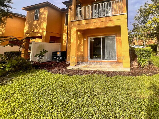 Foto del edificio - 2860 Retreat View Cir