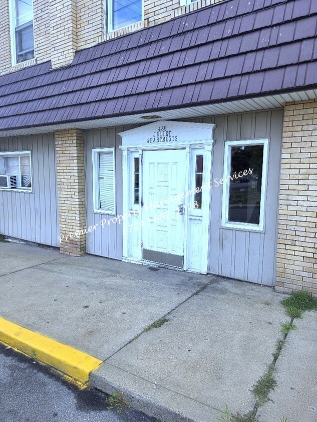 Primary Photo - 485 New York Ave