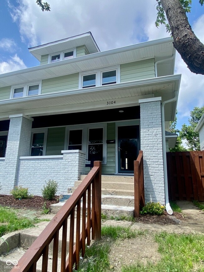 Building Photo - 3104 N College Ave